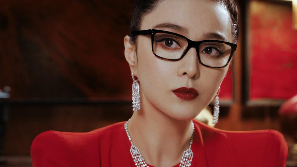 Fan Bingbing en el papel de Lin Mi Sheng_Pendientes con collar Piaget Sunny Side of Life.