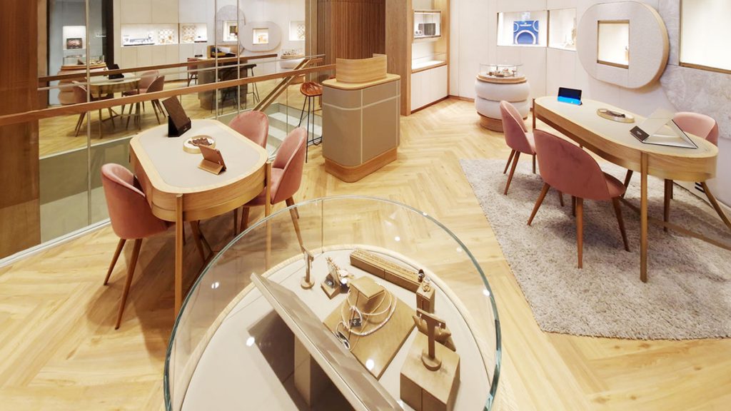 Chocrón inaugura su nueva y lujosa boutique en Madrid