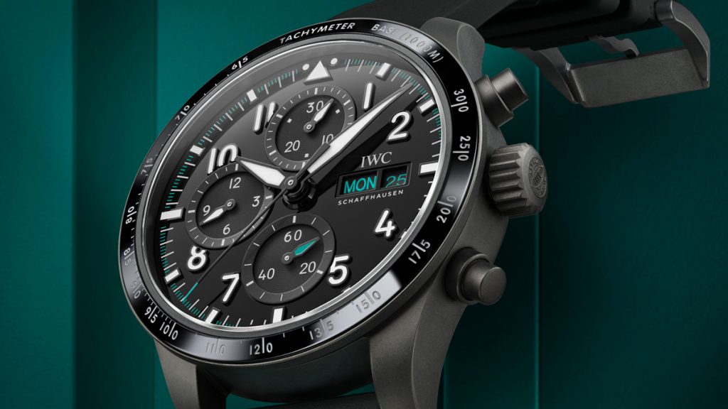 A subasta el cronógrafo IWC de lujo que llevó Lewis Hamilton en el podio de Silverstone